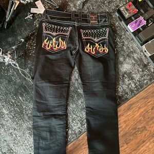 Low rise rock revival biker quince jeans